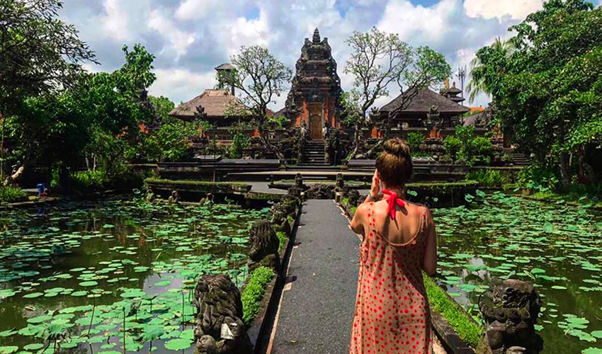 사라스와띠 연꽃사원 image