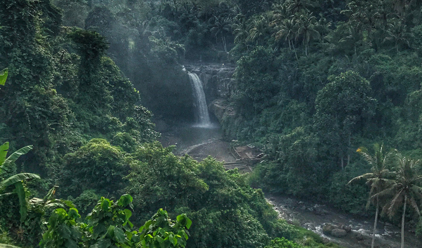 뜨그눙안폭포 image