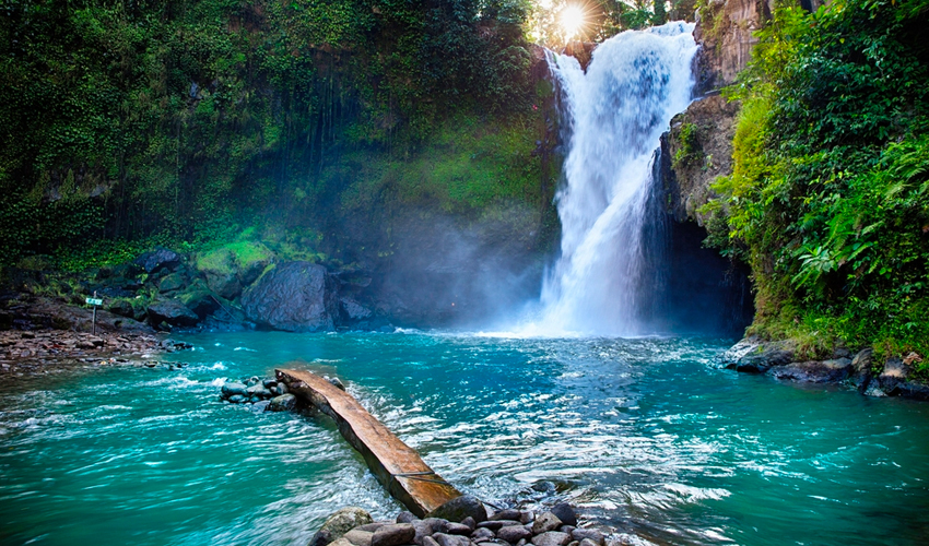 뜨그눙안폭포 image